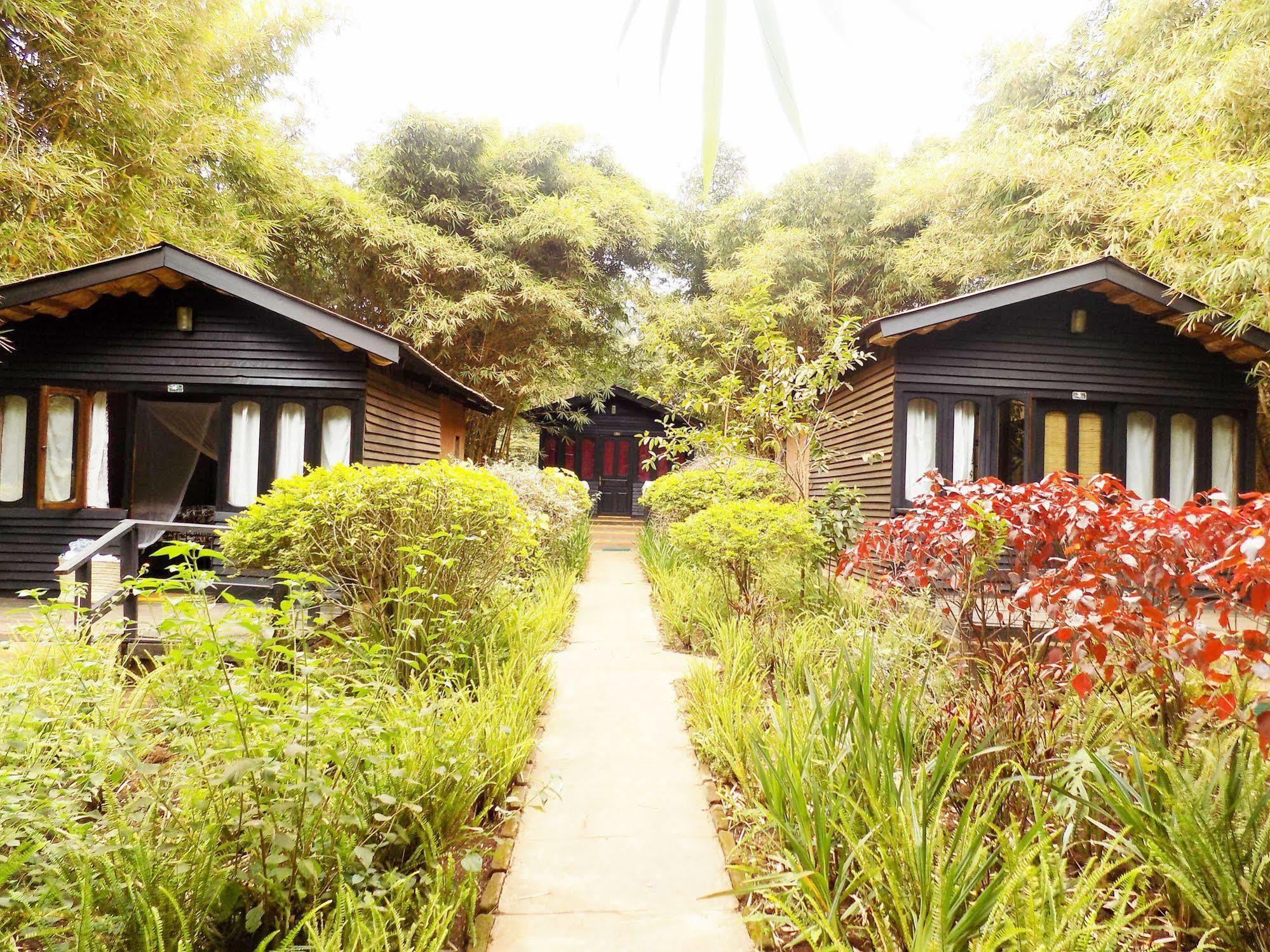 ออคตากอน ลอดจ์ Villa คาราทู ภายนอก รูปภาพ